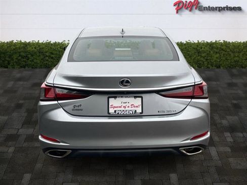Used 2023 Lexus ES 350 Premium image 10