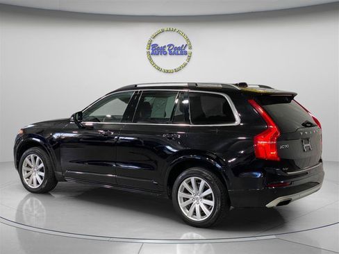 Used 2016 Volvo XC90 T6 Momentum w/ Protection Package Plus AWD/4WD image 3
