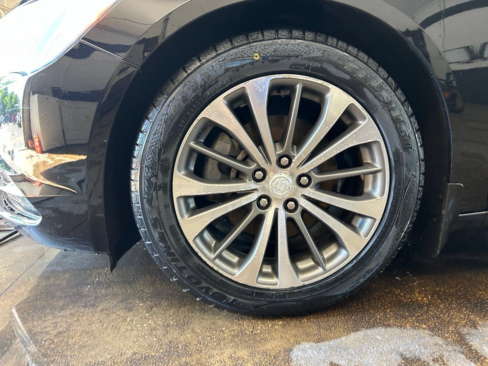 Used 2019 Buick LaCrosse Essence w/ Sun and Shade Package AWD/4WD image 36