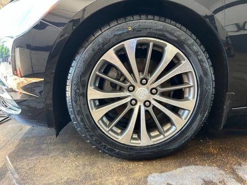 Used 2019 Buick LaCrosse Essence w/ Sun and Shade Package AWD/4WD image 36
