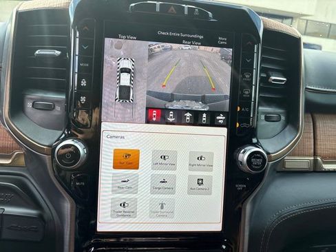 Used 2022 RAM 3500 Limited image 29