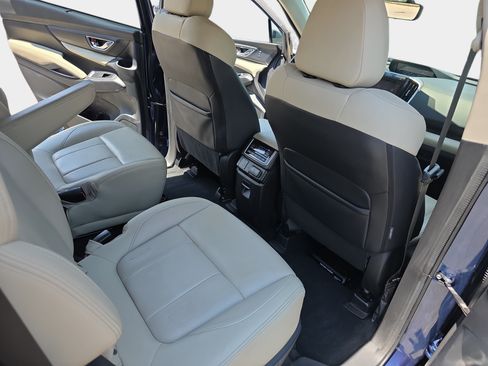 Used 2019 Subaru Ascent Limited AWD/4WD image 11