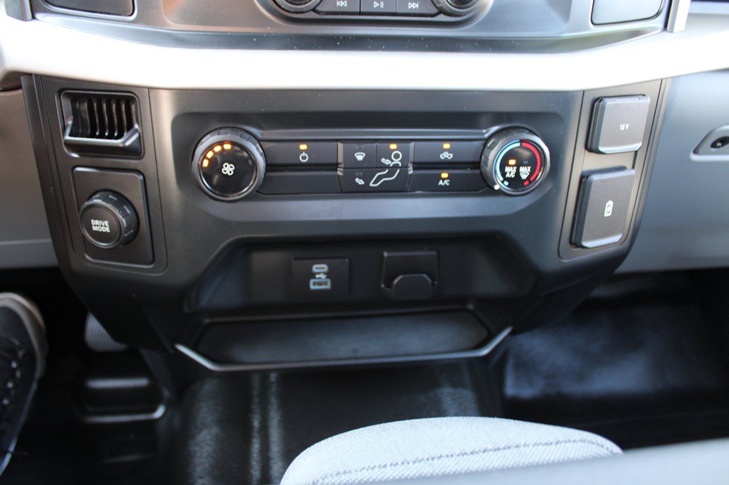 Used 2022 Ford F150 XL RWD image 28