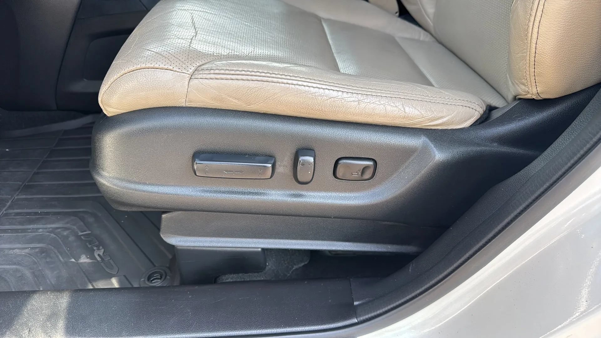 Used 2016 Honda CR-V Touring image 33
