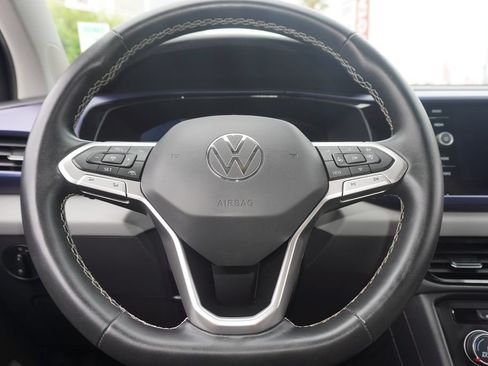 Used 2022 Volkswagen Taos SE FWD image 23