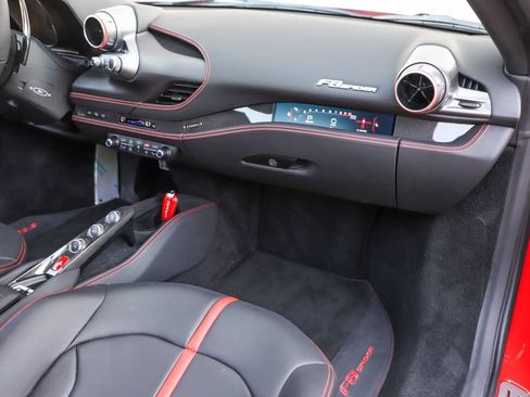 Certified 2022 Ferrari F8 Tributo RWD image 56