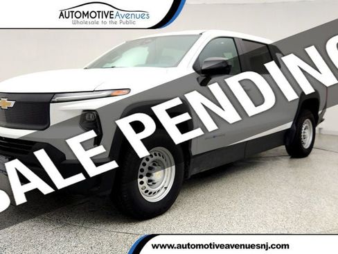 Used 2024 Chevrolet Silverado EV W/T AWD/4WD image 1