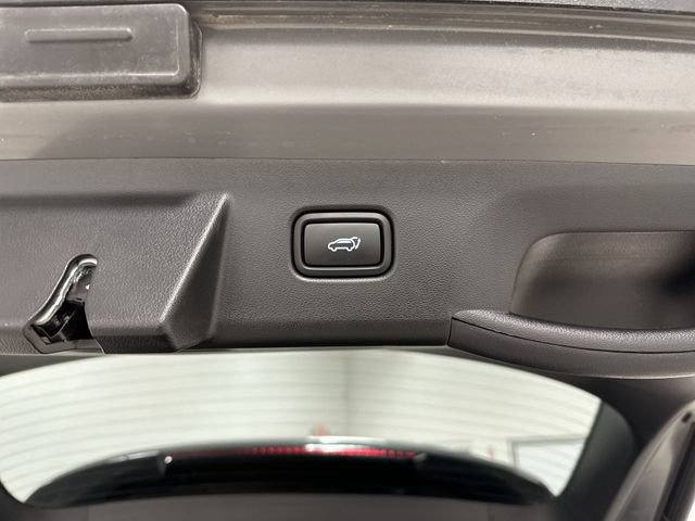 Used 2024 Hyundai Tucson Limited FWD image 17