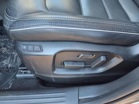 Used 2025 MAZDA CX-5 AWD 2.5 S w/ Preferred Package image 23