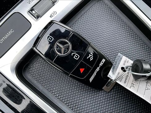 Certified 2025 Mercedes-Benz GLA 35 AMG 4MATIC image 15