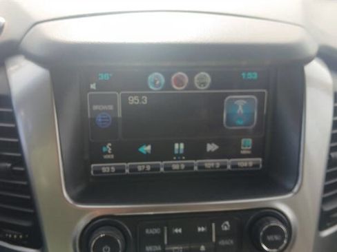 Used 2015 Chevrolet Suburban LTZ image 14