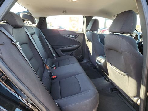 Used 2023 Chevrolet Malibu LT image 14