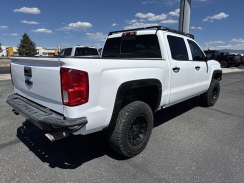 Used 2018 Chevrolet Silverado 1500 LTZ Z71 w/ Redline Edition image 5