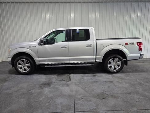 Used 2019 Ford F150 XLT w/ Equipment Group 302A Luxury AWD/4WD image 4