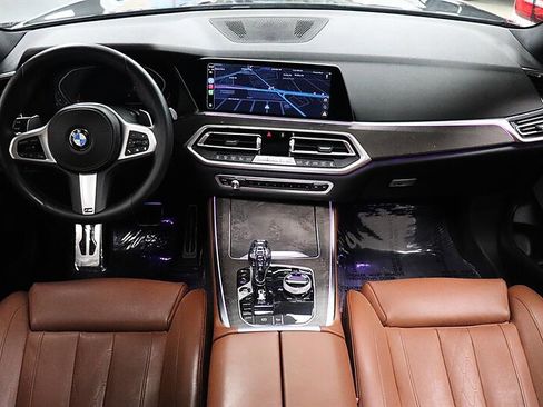 Used 2019 BMW X5 xDrive50i w/ M Sport Package AWD/4WD image 23