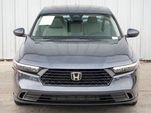 Used 2023 Honda Accord EX image 42