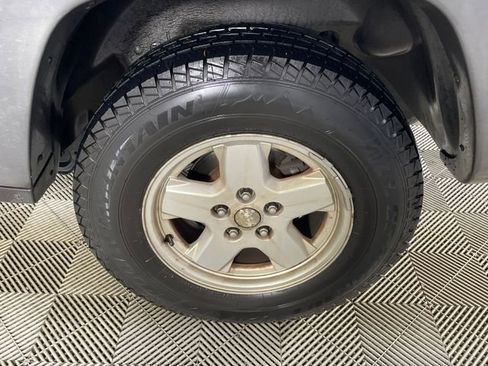 Used 2006 Jeep Liberty Sport image 11