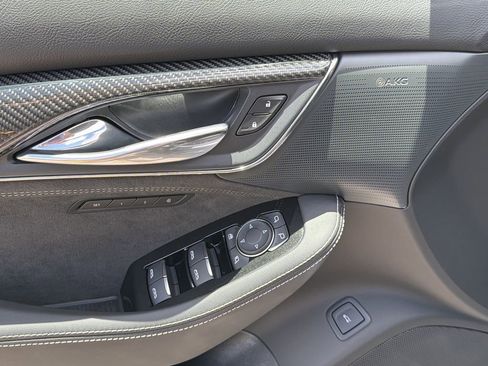 New 2026 Cadillac CT5 V w/ Technology Package AWD/4WD image 17