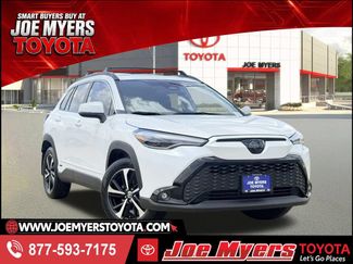 Used 2024 Toyota Corolla Cross AWD Hybrid w/ Convenience Package video 1