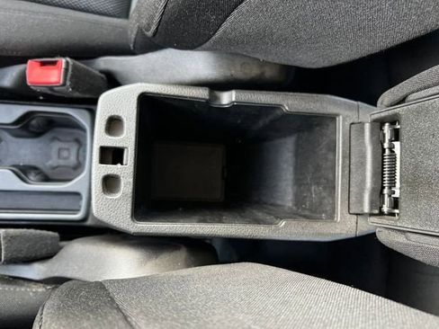 Used 2020 Jeep Renegade Sport w/ Sport Appearance Group image 22