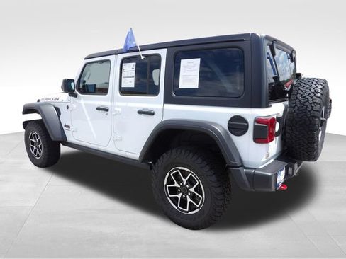 Used 2026 Jeep Wrangler Unlimited Rubicon w/ Safety Group AWD/4WD image 6