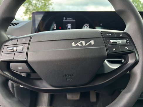 Used 2026 Kia K4 FWD image 28