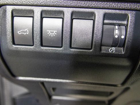 Used 2025 Subaru Ascent Touring image 34