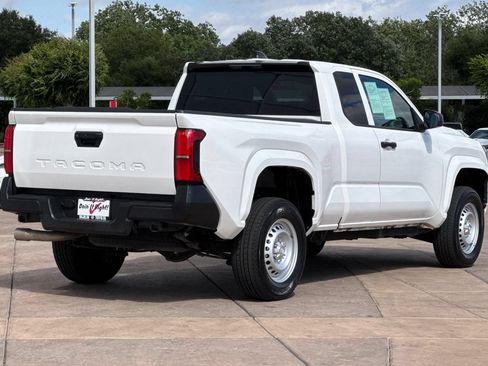 Used 2024 Toyota Tacoma SR RWD image 4