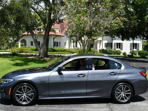 Used 2020 BMW 330i Sedan w/ Premium Package image 26