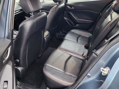 Used 2015 MAZDA MAZDA3 i Grand Touring image 16