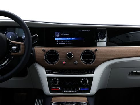 New 2026 Rolls-Royce Spectre image 12