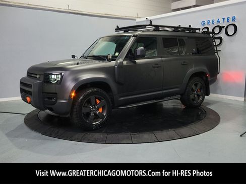 Used 2023 Land Rover Defender 130 SE AWD/4WD image 7