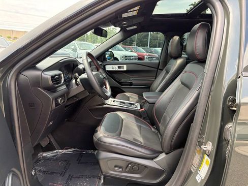 Certified 2023 Ford Explorer ST-Line w/ Class IV Trailer Tow Package AWD/4WD image 12