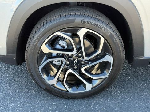 New 2026 Chevrolet Trax RS image 10