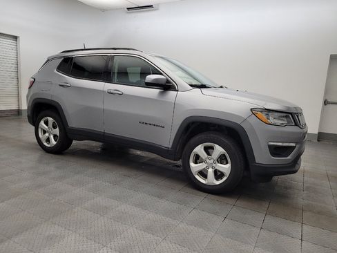 Used 2018 Jeep Compass Latitude image 11