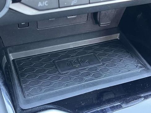 Used 2023 Nissan Altima 2.5 SR w/ SR Premium Package image 32