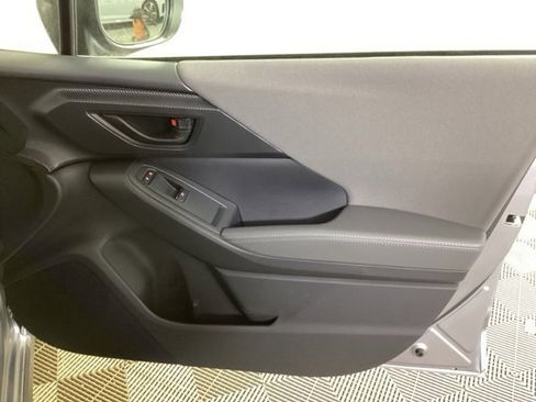 Used 2024 Subaru Crosstrek 2.0i Premium image 20