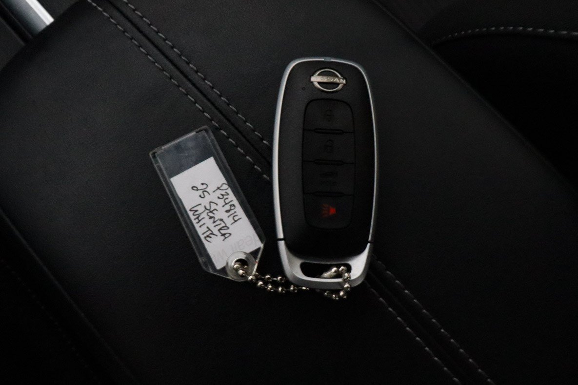 Used 2025 Nissan Sentra SV FWD image 27