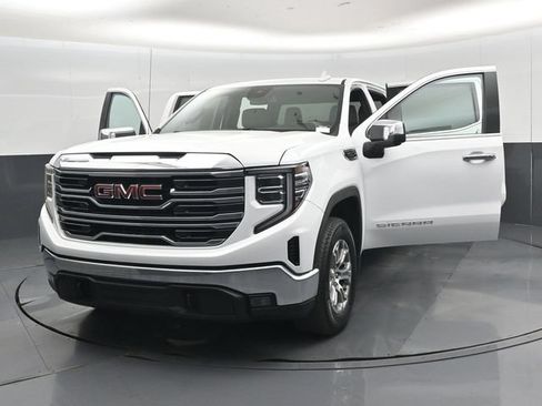 Used 2024 GMC Sierra 1500 SLT RWD image 61