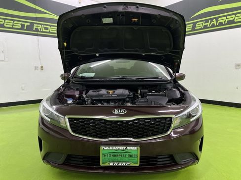 Used 2018 Kia Forte LX FWD image 4