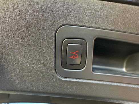 Used 2017 Tesla Model S 75 image 63