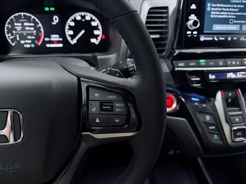 New 2026 Honda Odyssey Elite image 36