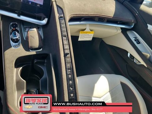 Used 2023 Chevrolet Corvette Stingray Premium Cpe w/ Z51 Performance Package RWD image 24
