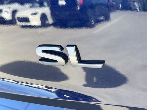 Certified 2025 Nissan Rogue SL w/ Tech Package image 6