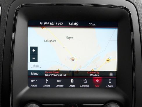 Certified 2018 Dodge Durango SRT w/ Technology Group AWD/4WD image 17