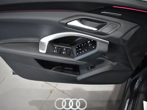 Used 2025 Audi Q5 Premium Plus w/ Premium Plus AWD/4WD image 32