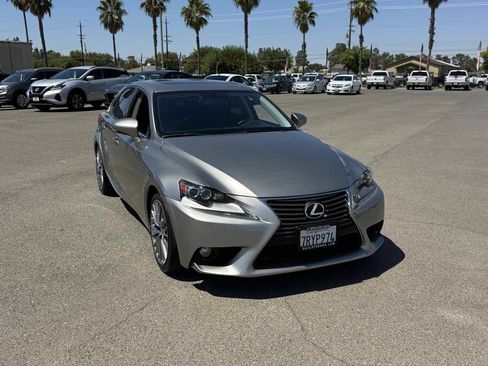 Used 2014 Lexus IS 250 w/ Navigation Package RWD image 3