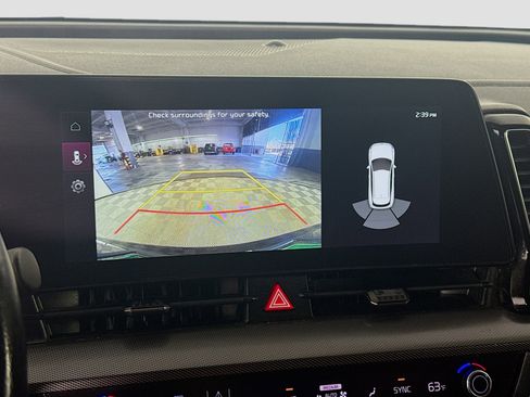Used 2023 Kia Sportage SX image 19