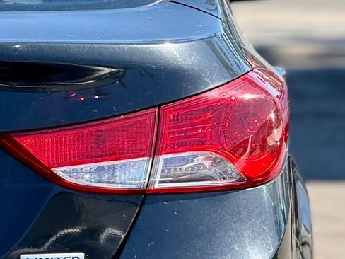 Used 2013 Hyundai Elantra Limited image 5