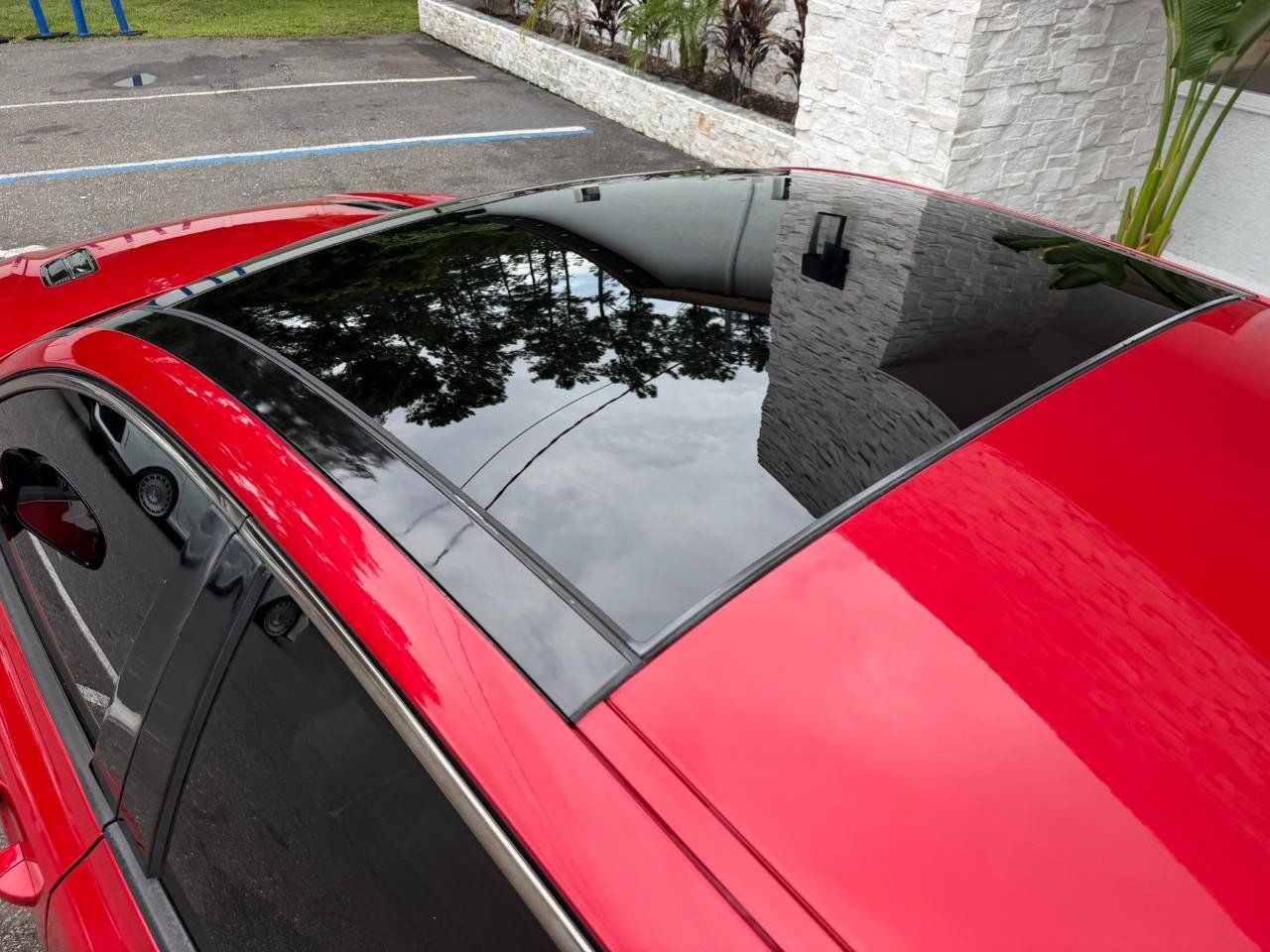 Used 2021 Kia Stinger GT-Line w/ Sun & Sound Package RWD image 18